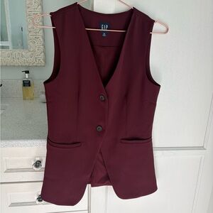 GAP Deep Red Sleeveless Vest